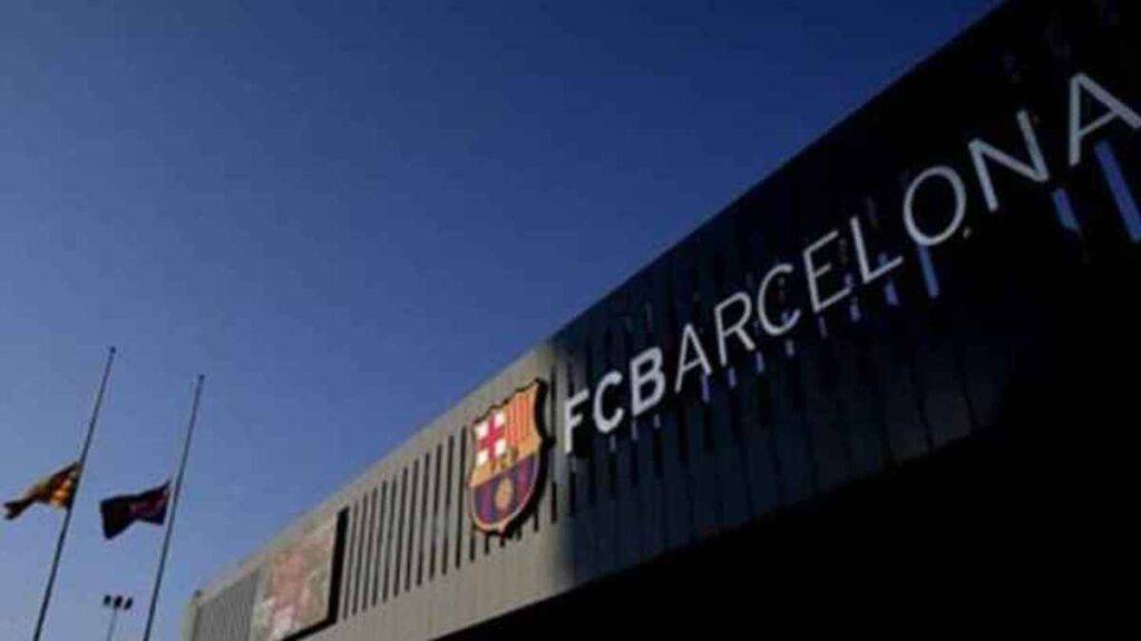 برشلونة