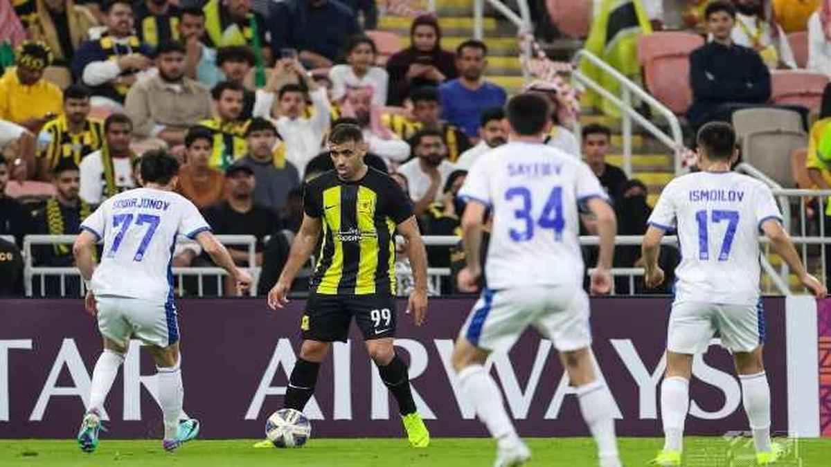 الاتحاد السعودي يتأهل لربع نهائي دوري أبطال آسيا