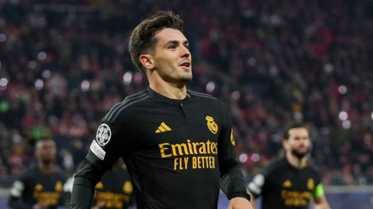 براهيم دياز يبدي رغبته في تمثيل المنتخب المغربي والركراكي يجتمع معه للتفاوض