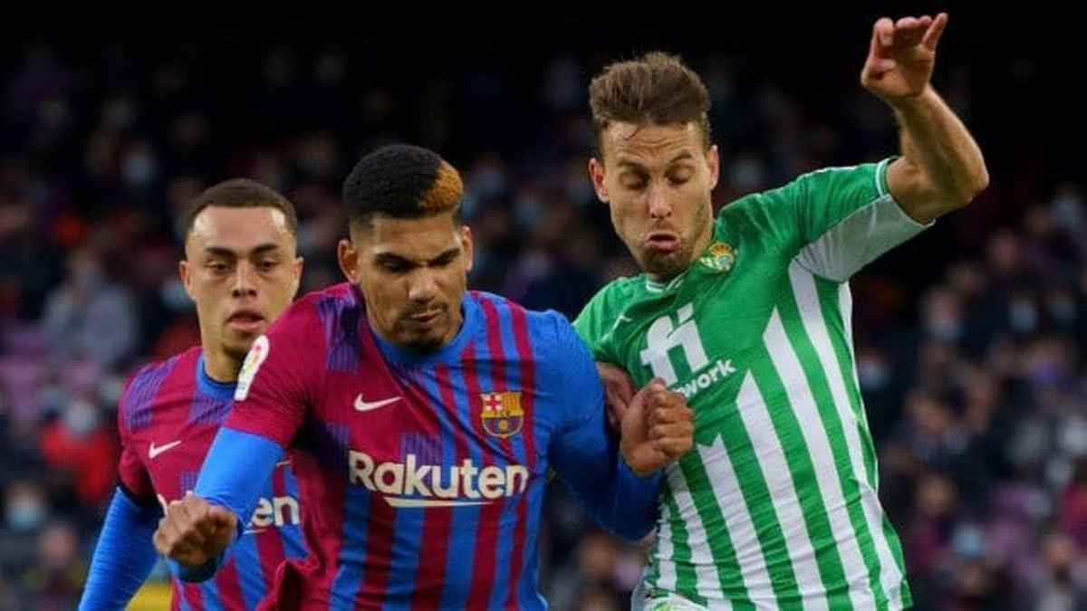 برشلونة