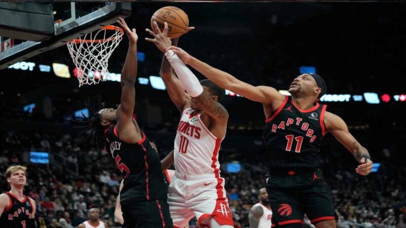 تورونتو رابتورز يتفوق على هيوستون روكتس في مباراة مثيرة بدوري NBA