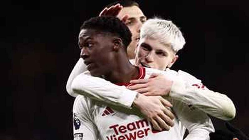 ماينو هدف رئيسي في مشروع تين هاج للموسم المقبل