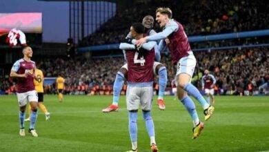 استون فيلا يفوز على وولفرهامبتون 2-0 في الدوري الإنجليزي الممتاز