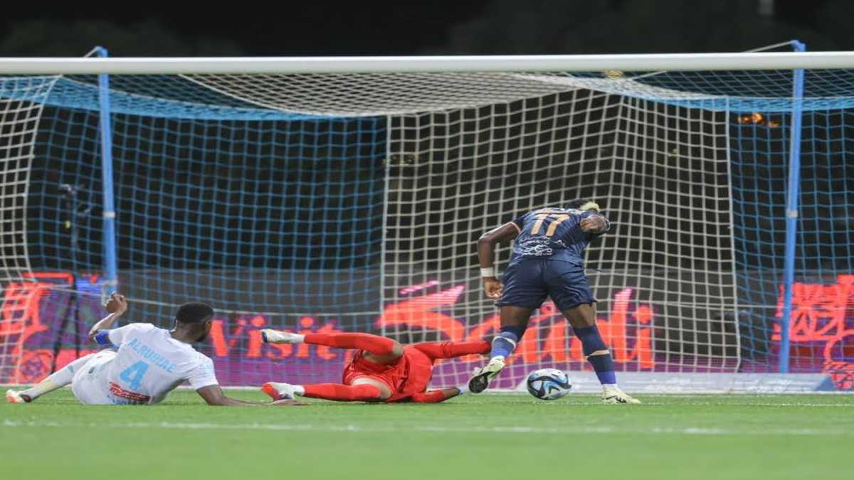 فيحاء يفوز على الأخدود 3-0 وأبها يتغلب على الفتح والرائد يتفوق على الحزم في الدوري السعودي