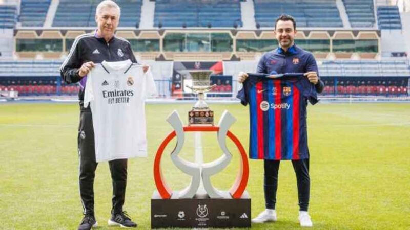 أنشيلوتي يثني على تشافي وتغيير قراره