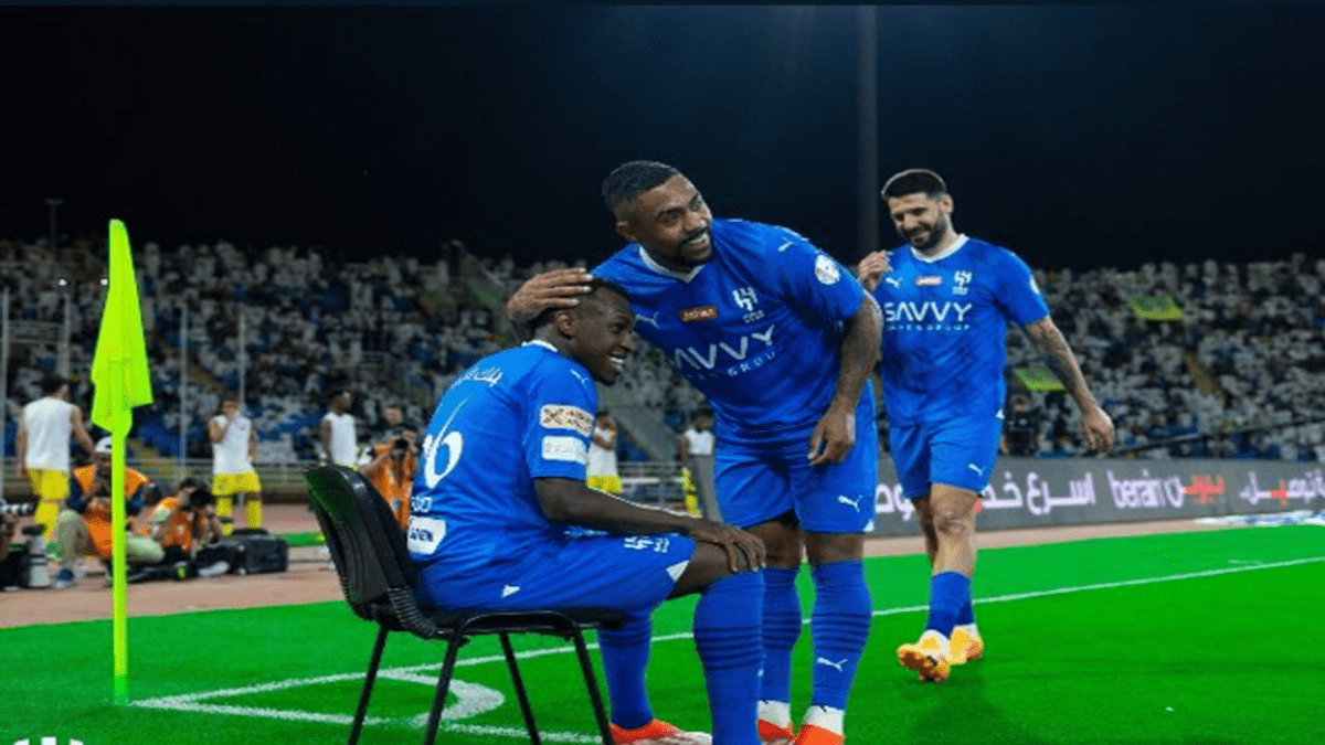 هلال يقلب الطاولة ويفوز على الأهلي في قمة دوري روشن السعودي