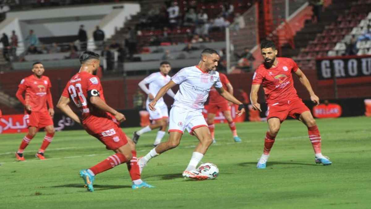 حسنية أكادير يتفوق على شباب السوالم في الدوري المغربي