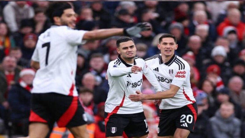 ليفربول ينجو بتعادل مثير أمام فولهام