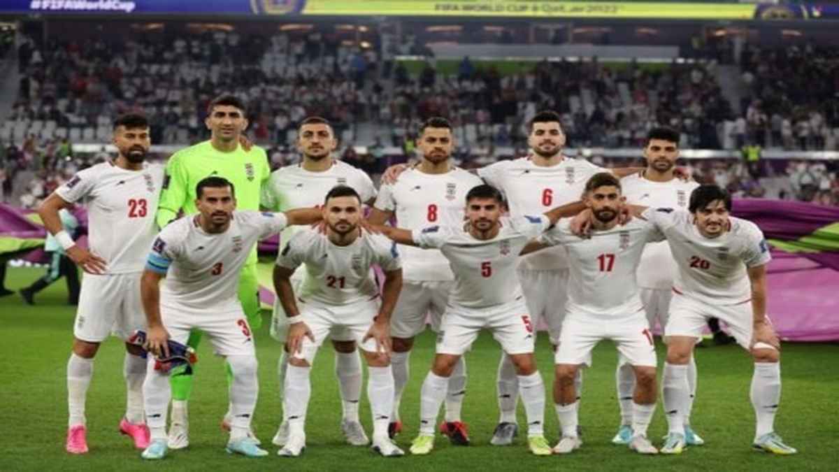 إيران