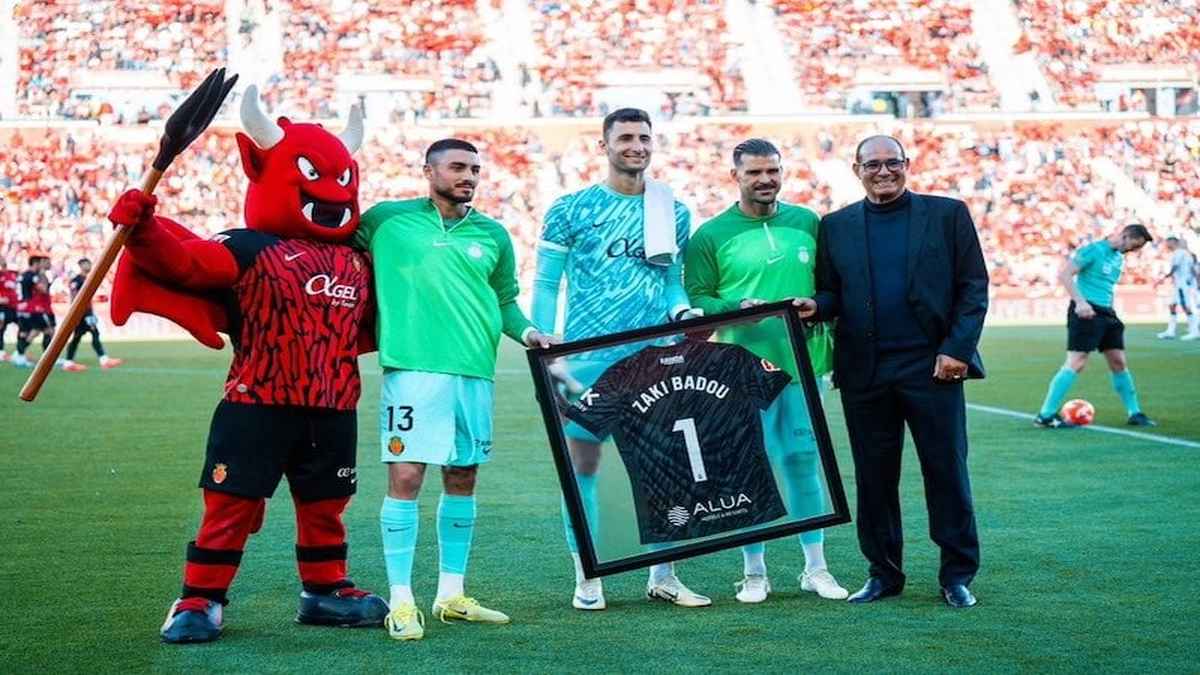 بادو الزاكي