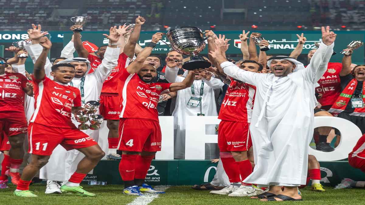 شباب الأهلي
