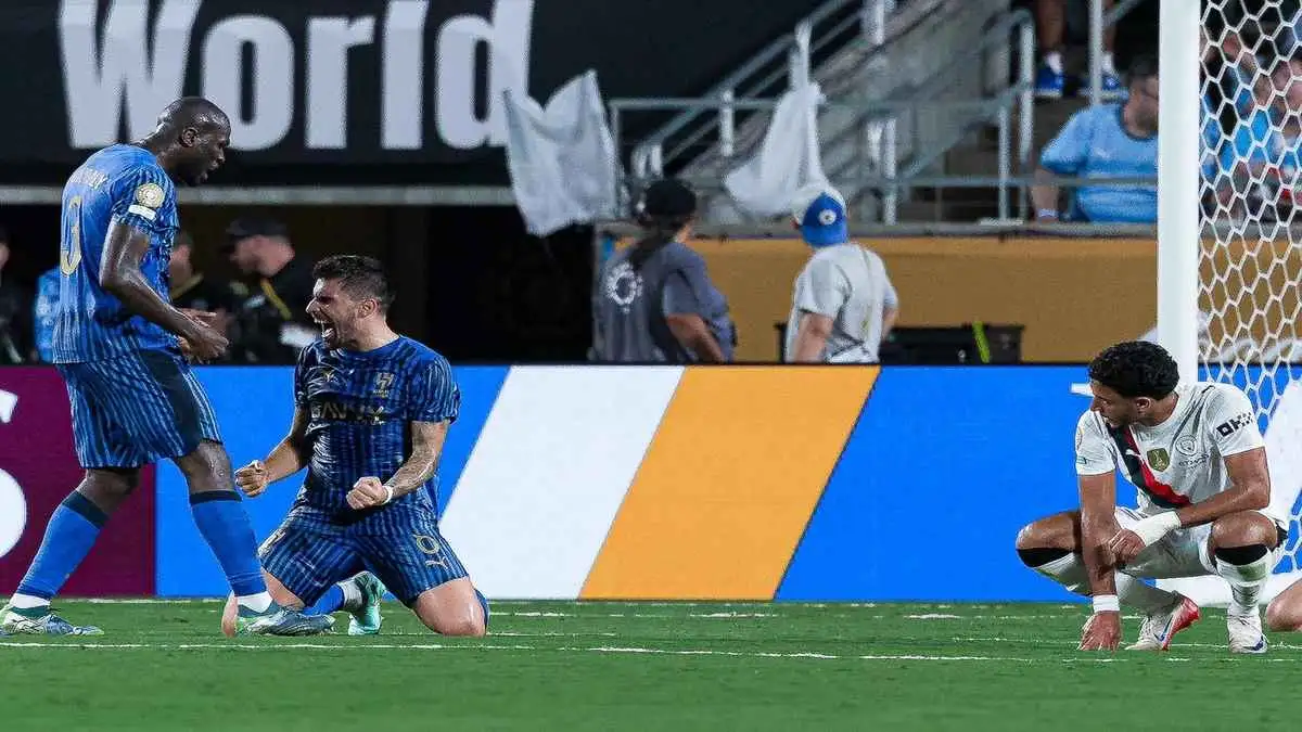 الهلال