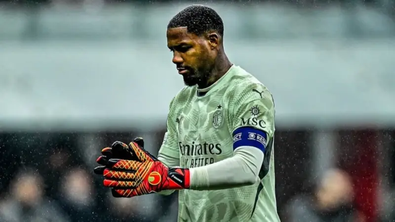 مايك مانيان