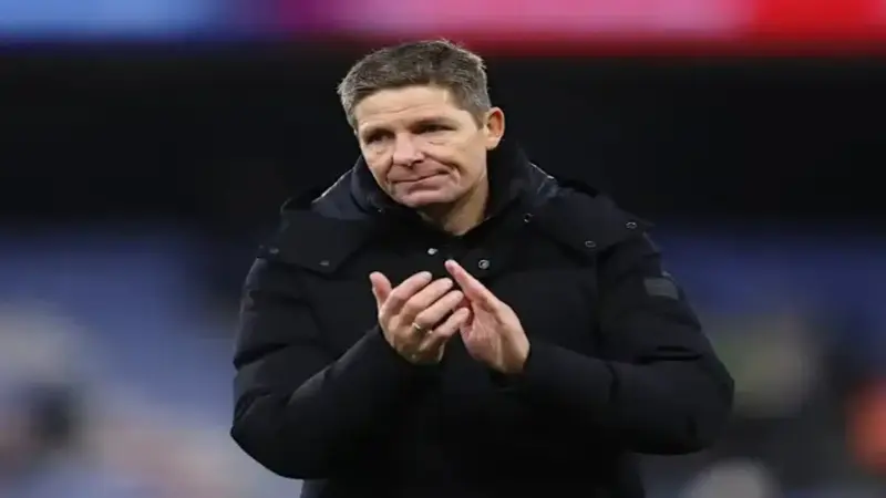 غلاسنر: كريستال بالاس لم يستحق السقوط القاسي أمام مانشستر سيتي