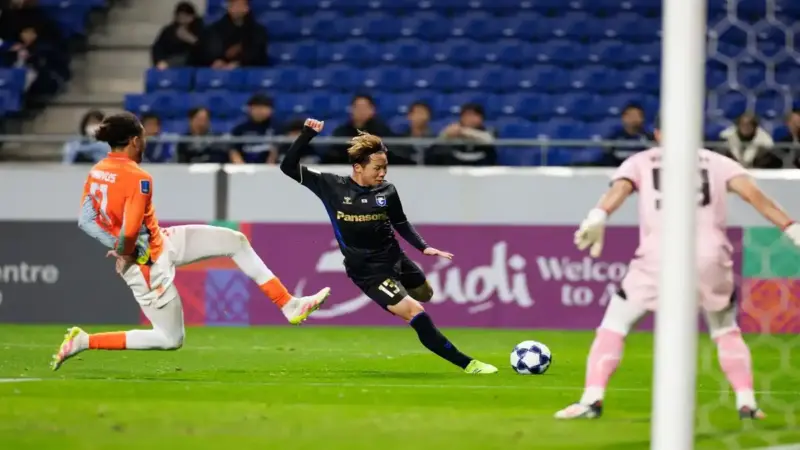 غامبا أوساكا