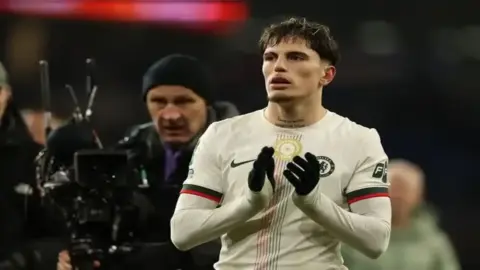 غارناتشو: تجاوز كارديف لم يكن سهلًا وهدفنا المنافسة على كل الألقاب