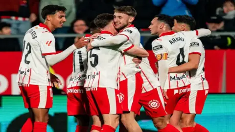 جيرونا يُحدث قفزة مذهلة في الليجا.. فوز ثمين على أوساسونا يرفعه 6 مراكز