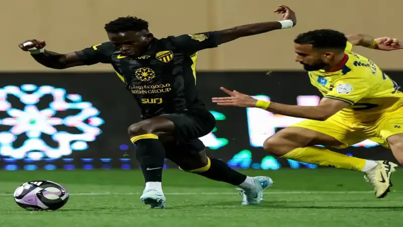الاتحاد يتعادل مع الحزم في دوري روشن