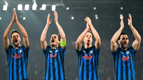 أتلانتا يُذهل دورتموند بريمونتادا مذهلة ويتأهل إلى دور الـ16 بدوري أبطال أوروبا