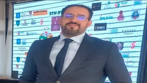 الدكتور محمد رشد شراط يحقق رقمًا قياسيًا عالميًا بـ 1,656 شهادة تعلم عبر الإنترنت في عام واحد