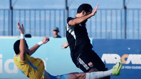 الجونة يهزم الإسماعيلي