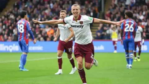 كريستال بالاس ضد وست هام يونايتد