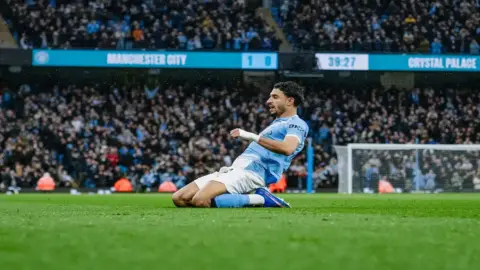 مانشستر سيتي يواصل الضغط ويُبقي على أمل اللقب حيًا!