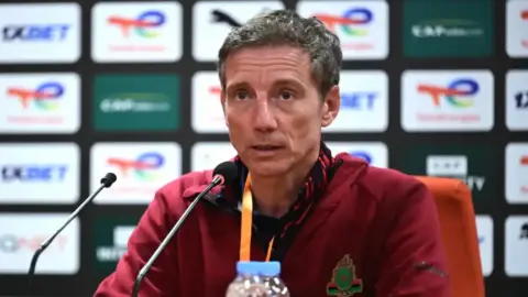 سانتوس: الجيش الملكي قدم مشواراً تاريخياً وهذا مجرد البداية!