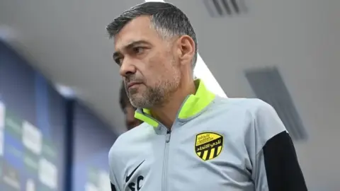 الاتحاد يُعلن إقالة كونسيساو