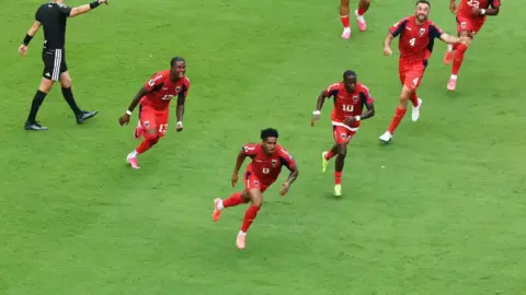 الرأس الأخضر يحرج أوروغواي ويواصل كتابة التاريخ في المونديال