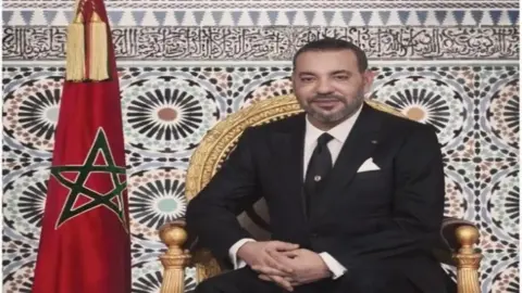 جلالة الملك يهنئ محمد توشاسي بمناسبة تتويجه بطلا عالميا في رياضة الكيك بوكسينغ (وزن خفيف الثقيل)
