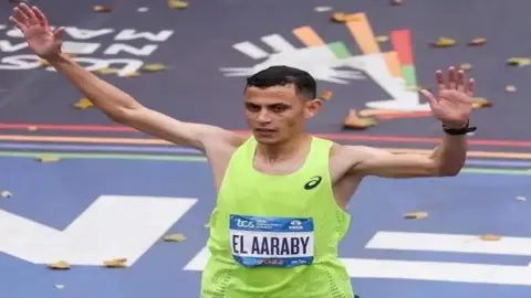 محمد رضى الأعرابي في اختبار عالمي قوي بماراثون شيكاغو