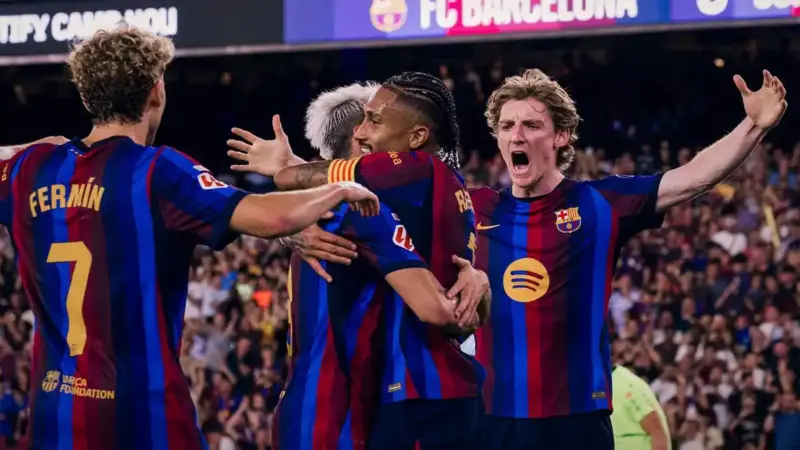 برشلونة يستعيد الصدارة من ريال مدريد بثنائية في شباك بلباو