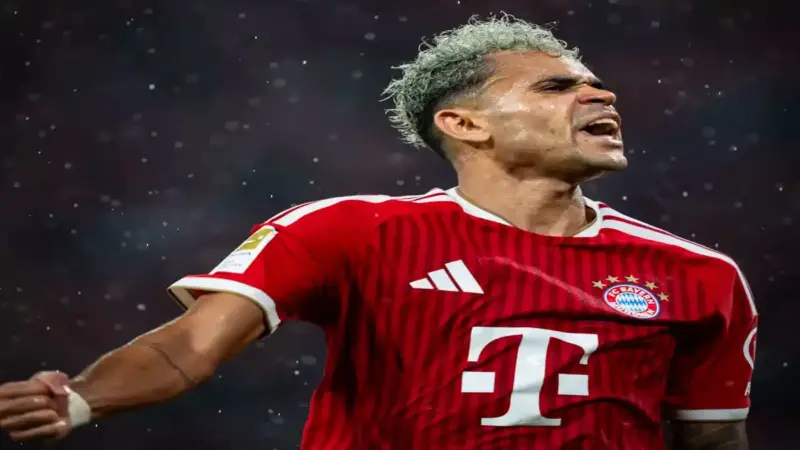 بايرن ميونيخ يفتتح مشواره في الدوري الألماني بفوز كاسح 5-1 على شتوتغارت