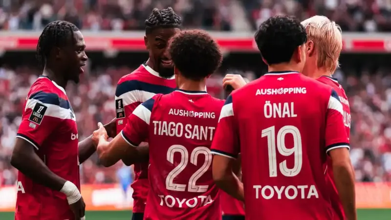 ليل يهزم تروا 2-0 في الجولة الرابعة من الدوري الفرنسي