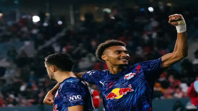 باومغارتنر ينقذ لايبزيغ من مفاجأة مدوية في كأس ألمانيا!